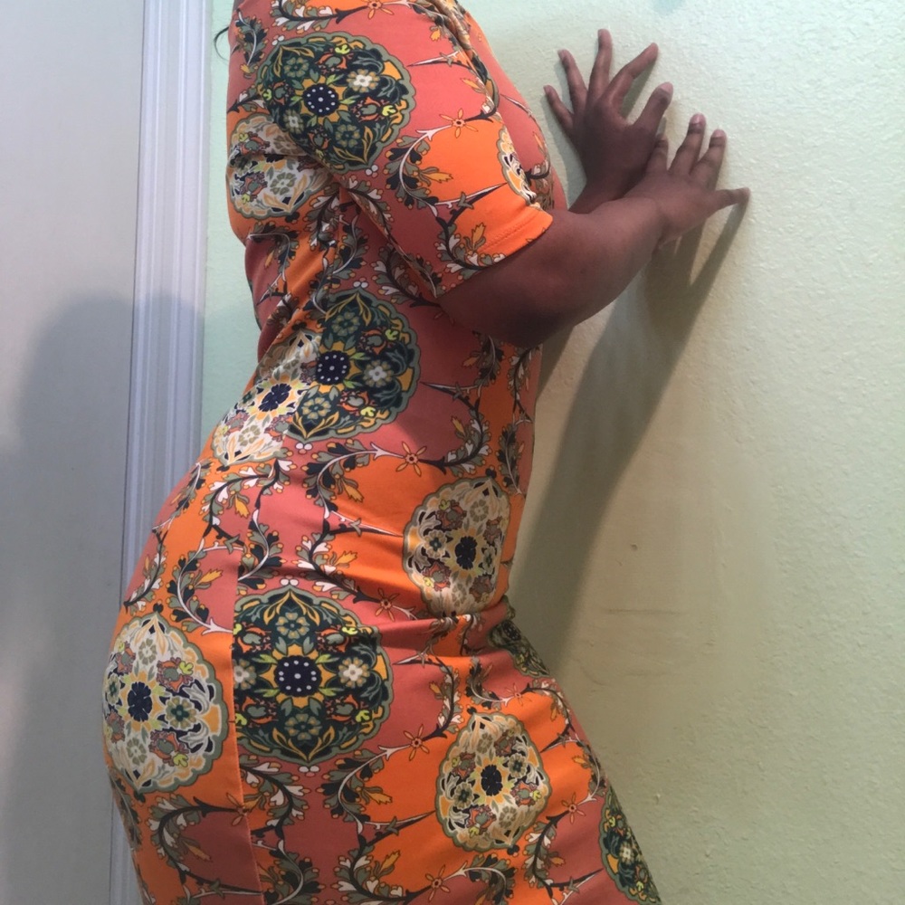 Very nice orange dress
